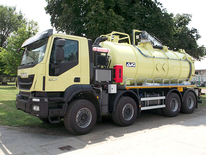 AFT 220150 Szippantó tartálykocsi